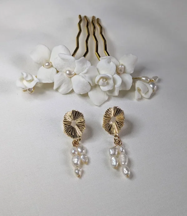 Bijou de cheveux mariage porcelaine froide et perles d eau douce avec boucles d'oreilles assorties