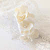 Accessoire cheveux mariage unique-fleurs de porcelaine froide et perles