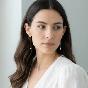 boucle d oreille mariage pendante. Boucles fleur dorée et pendant perles naturelle