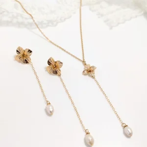 Parure mariage luxe - Boucles d'oreille et collier perle et fleur dorée